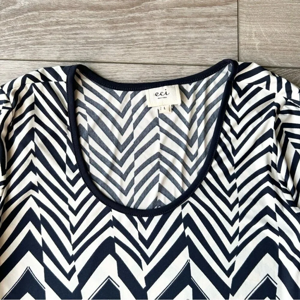 Eci Waves Pattern Draped Asymmetrical Hem Tunics - Picture 6 of 15